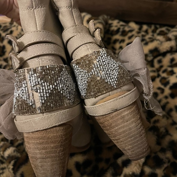 Women’s NOT RATED booties size 8.5 - Picture 4 of 5